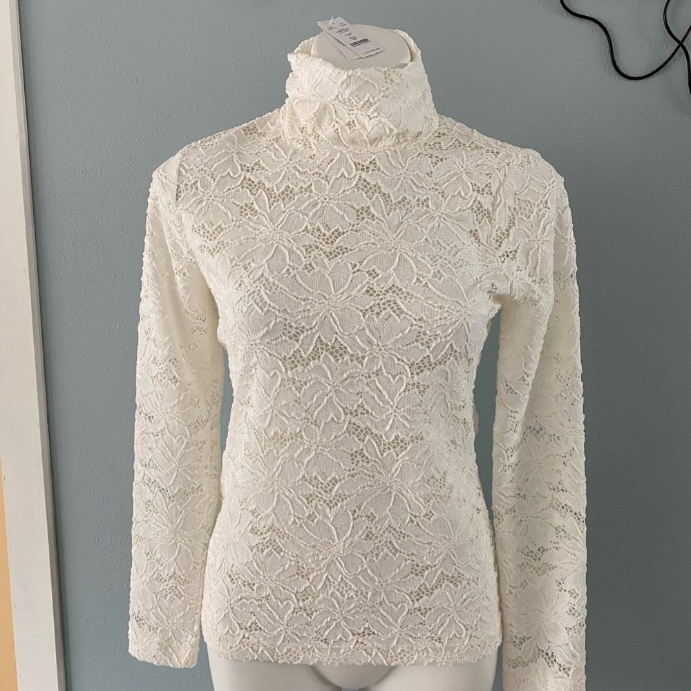 White House Black Market top